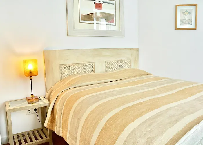 Apartmán Bright And Spacious Three Bedroom In The Heart Of